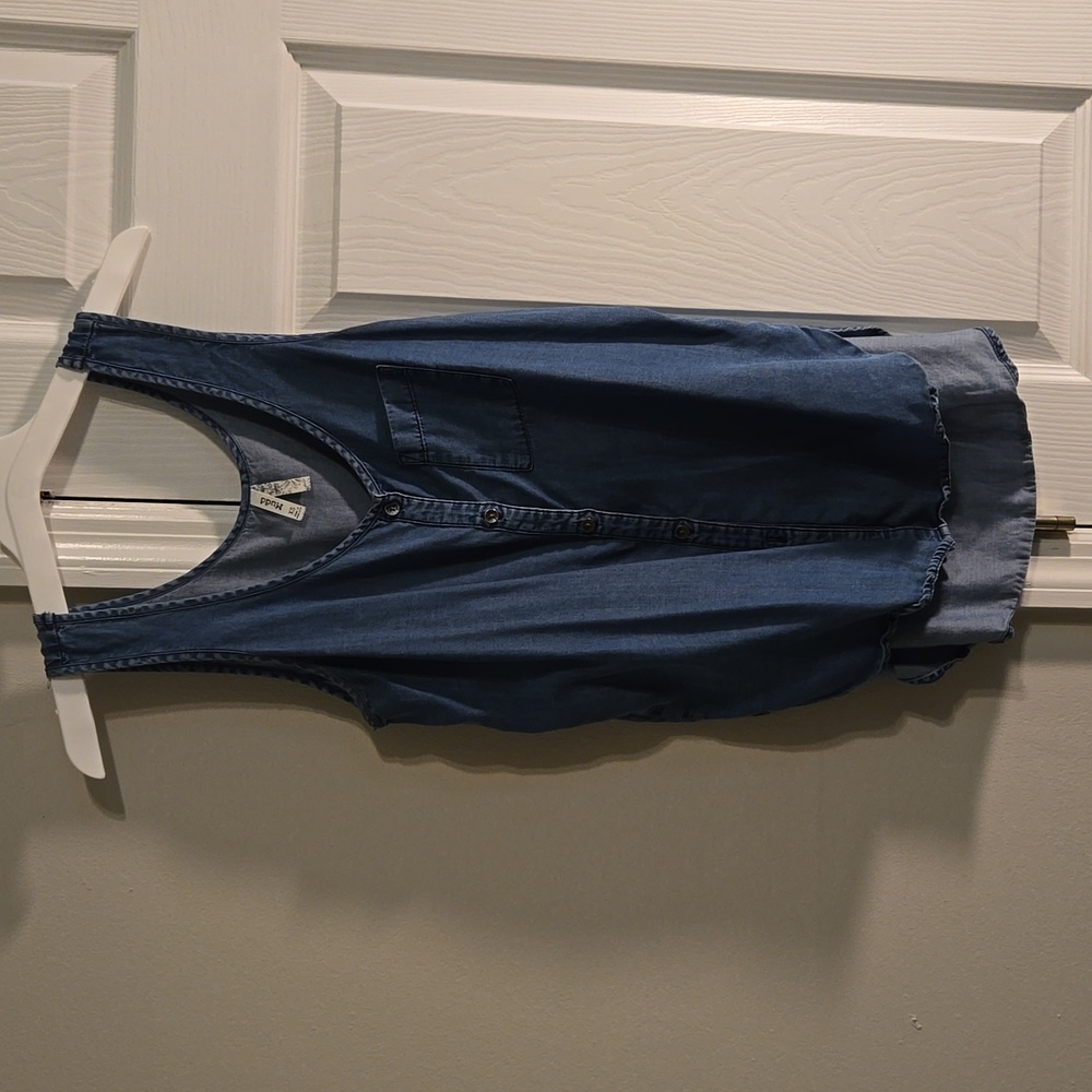 Mudd blue "denim" buttondown tank - XS